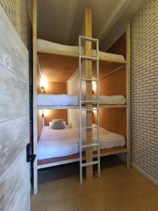 Lemon Hostels Antigua