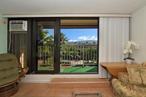 SUMMER SALE! Spacious Studio Close to Ocean Heated Pool - Kaleialoha 402