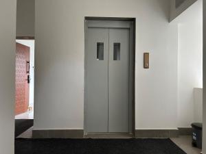 Lilypad Stay - Cozy 2BHK Private Apartment