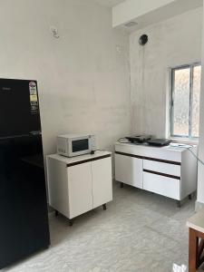 Lilypad Stay - Cozy 2BHK Private Apartment