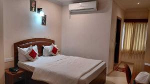 Hotel Kumud Plaza