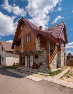 Nikolina apartments