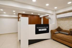 Townhouse Oak Central Bus Station Rajkot Formerly Simran Raghuveer