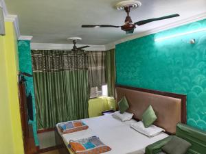 Hotel shagun