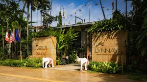 Lynnaya Urban River Resort
