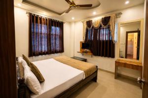 Hotel Blue Mountain