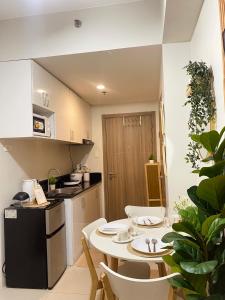 Casa Nathalia 2BR Deluxe Condo Staycation