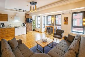 GuestPort No 1 Luxury 75 m2 Suite, 2 Bathrooms
