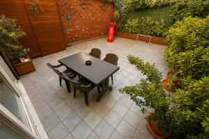 GuestPort Luxury Suite 115 m2, Garden, 2 Showers