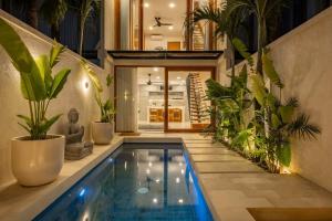 LB Villa Rooftop Pool Private Pool in Ungasan