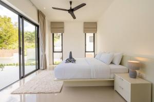 Villa Sandy Modern Pool Villa in Bo Put