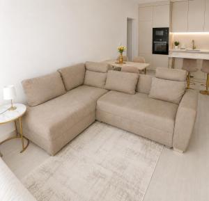 Modern Harmony Apart 3Room Balcony