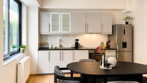 Curated Living Exarchia by 8essentially