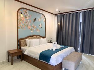 The Night Market Resort Vangvieng