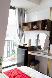 Flower Apartment