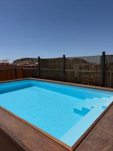 Suite 13 - Centre ville - Pisicne Rooftop