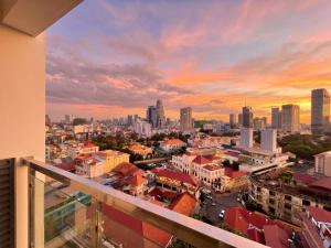 Grand Yuetai Studios and Apartments