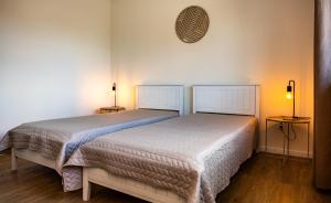 Private Sunny Apt With Free Parking 24-7 self check-in