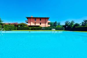 Giove Apt - piscina e natura a Sirmione