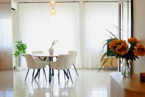 INOHO Amber Apartment