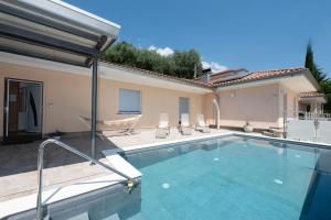 Casa Revitalis