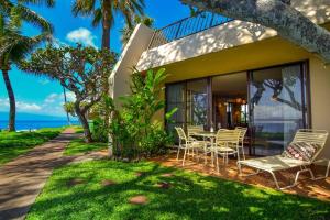 Napili Point A8 OceanFront 1BD Condo w Superb Ocean Views AC Pool