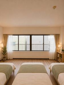 NAGOMI SHIBUYA stay