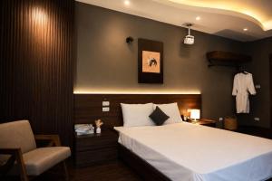 BeeStay Trich Sai - West Lake View