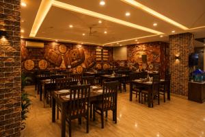 Hotel DCapitol Premirer- Near Delhi Aerocity Free Airport Pickup