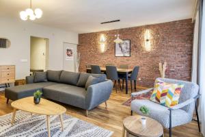 Prestige, Spacious, 3BR