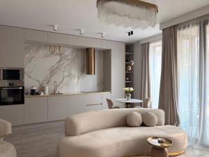 Harmony Property WIN HERASTRAU