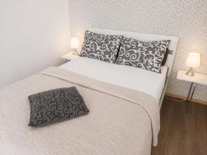 Metro West Apartment