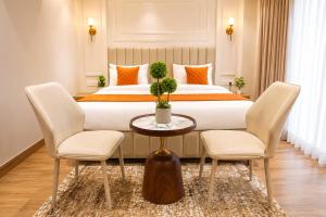 Hotel Arshiv