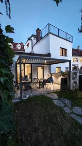 Hucho House Hotel and apartments