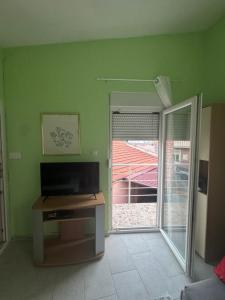Apartman E M