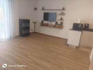 Luxury apartment - 2 bedrooms with direct pool access -2G