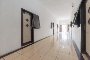 RedDoorz near Plaza Araya Malang