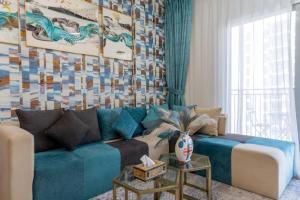 Modern 2BR with Balcony and City View in Yas Island