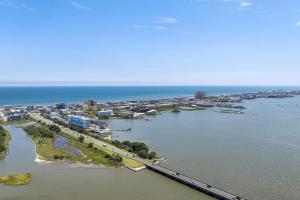 Sunset Pointe 203