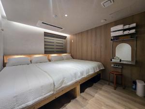 UrbanNest Inn Cheonggye