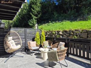 Apartament Heaven - z sauną, prywatnym tarasem i 2 sypialniami