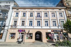 Centrum Plac Wolnosci Nowomiejska 3
