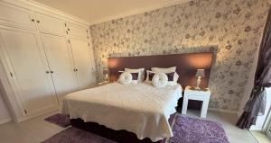 Cozy Flat Vilamoura Marina With Pool & Balcony By Timeless Vacations