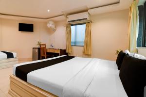 Townhouse Deshapriya Park Kolkata Formerly DK Inn
