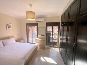 Beautiful family apartment near Amoud and McDonalds