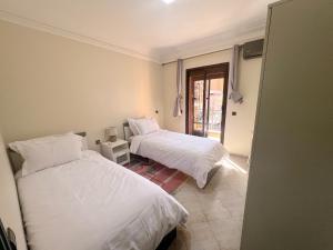 Beautiful family apartment near Amoud and McDonalds