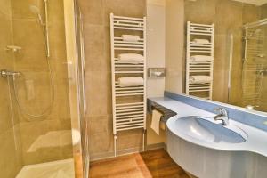 Hotels Hotel Provencal : photos des chambres