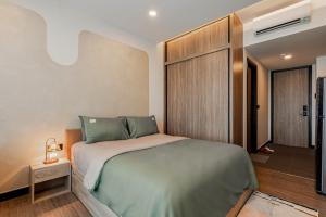 Hestia Living - The Sunset Haven-Studio at DelaSol