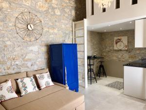 Charming natural stone house with private garden