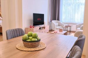 Historical Building at the Iconic Tram Street, 3BR